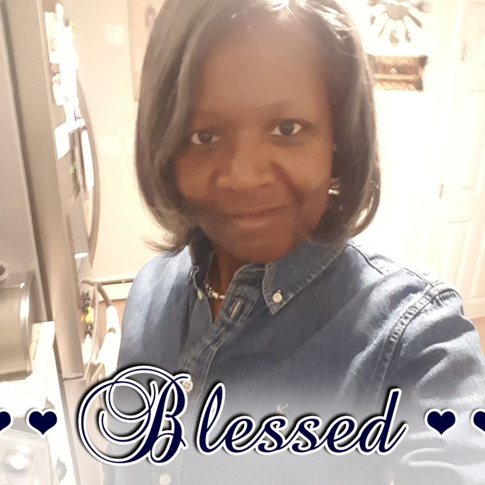 Meet your Posher, Denise